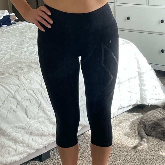 2XU Compression Tights - Picture 1 of 7
